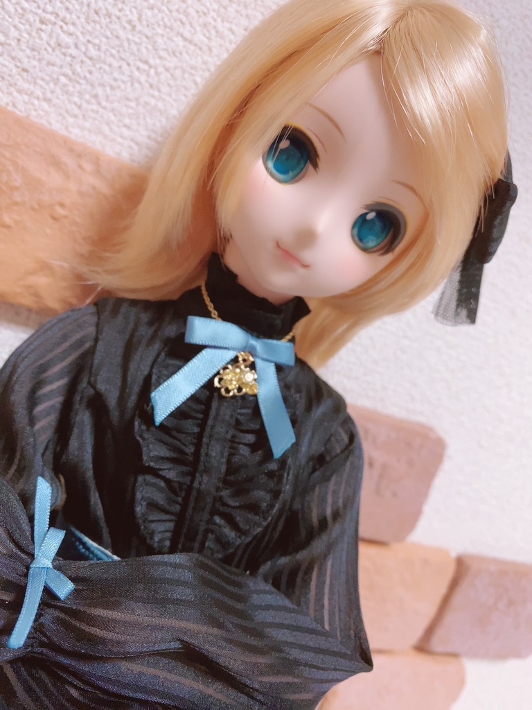【ペンダント】花束の幼子