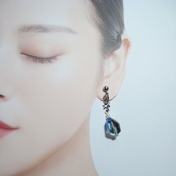 星のかけらのイヤリング シルバー金具 ピアス変更可能