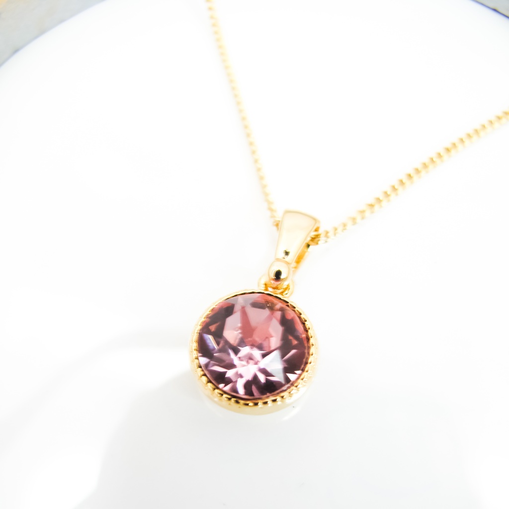 *春カラーのスワロフスキーネックレス ライトローズ*金具の色が選べます