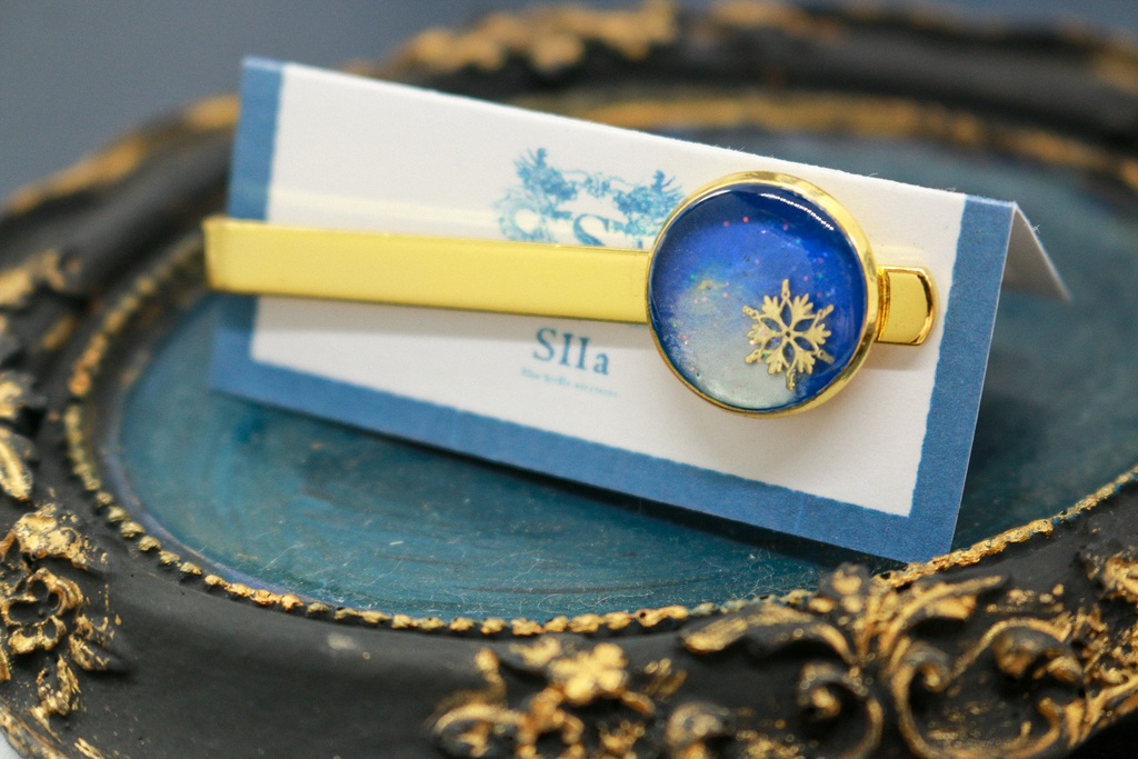 雪のネクタイピン ブルー×ホワイトメタル 選べる金具の色