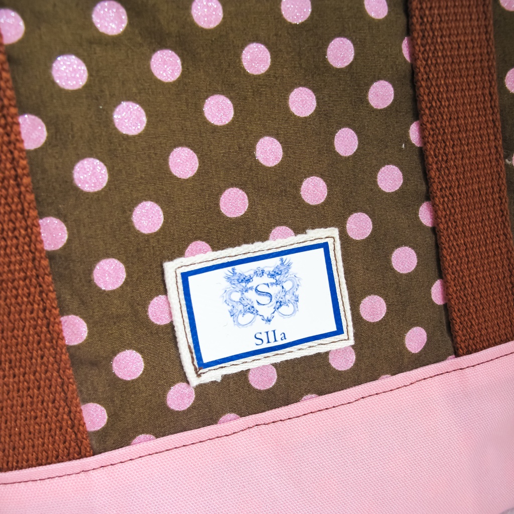 甘くてかわいい、いちごチョコのミニトート