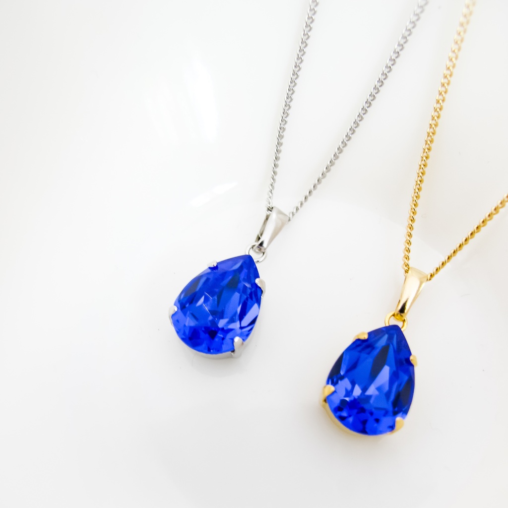 *しずくサイズのクリスタルガラスネックレス マジェスティックブルー*金具の色が選べます