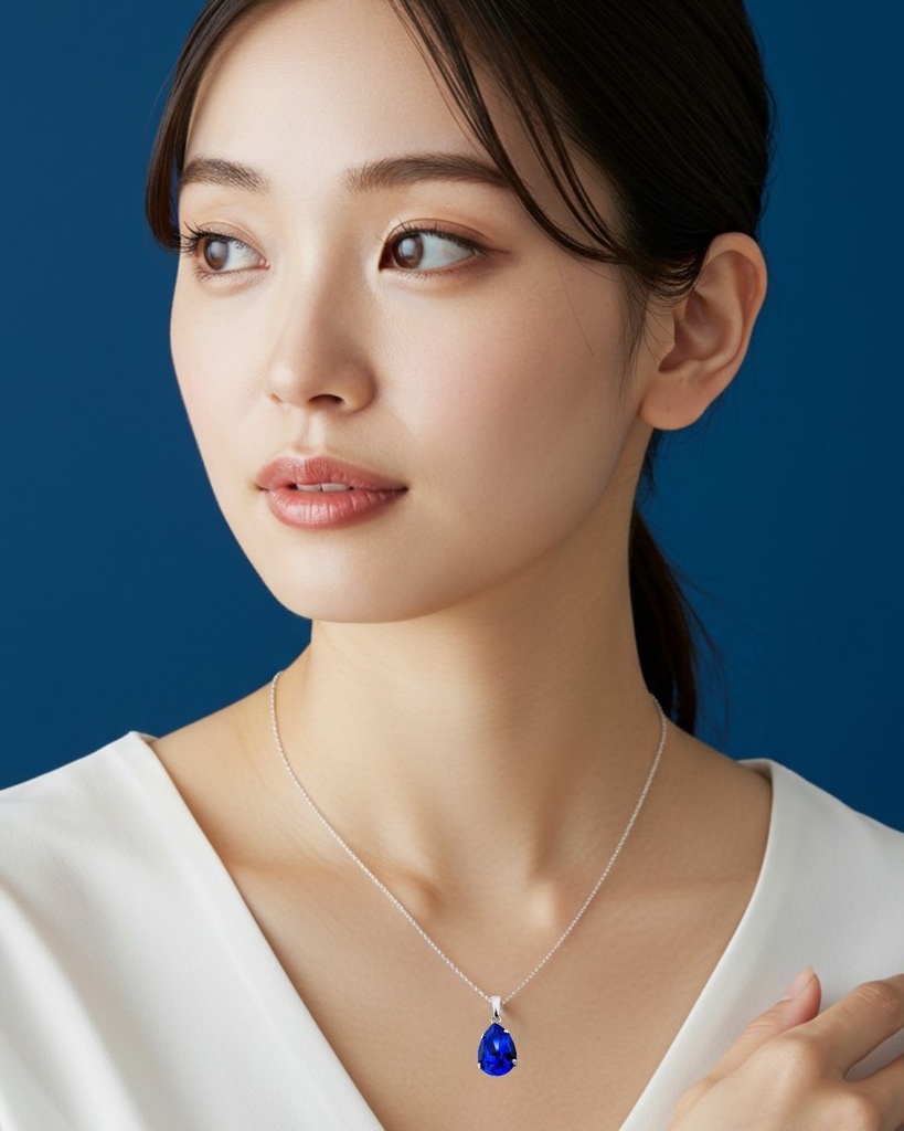 *しずくサイズのクリスタルガラスネックレス マジェスティックブルー*金具の色が選べます