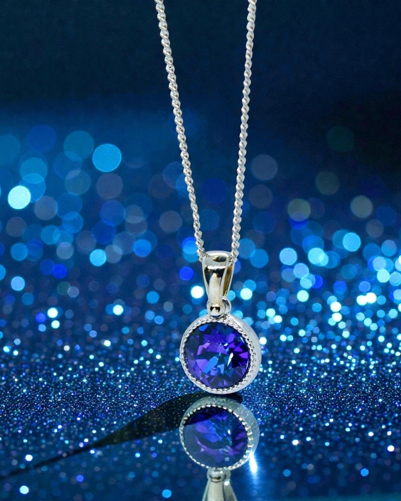 【献身の花影】クリスタルガラスのネックレス ヘリオトロープ(菫)*金具の色が選べます