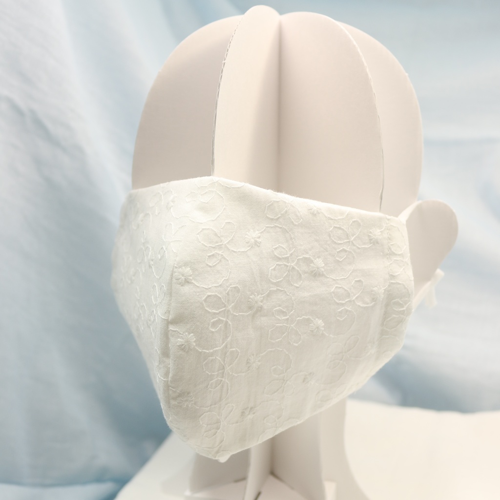 白レースの裏面ガーゼマスク　綿100％　大人おおきめサイズ