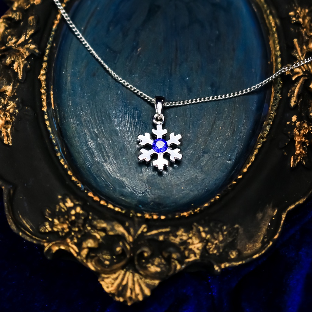 雪の結晶ネックレス マジェスティックブルー 選べる金具色