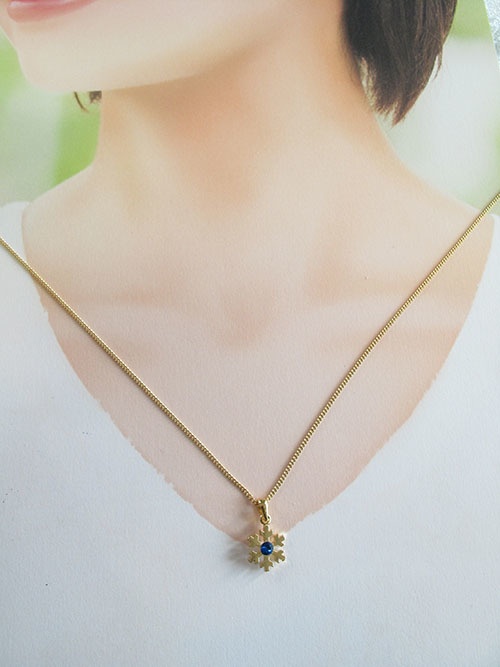 雪の結晶ネックレス マジェスティックブルー 選べる金具色