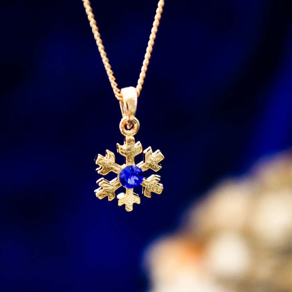 雪の結晶ネックレス マジェスティックブルー 選べる金具色