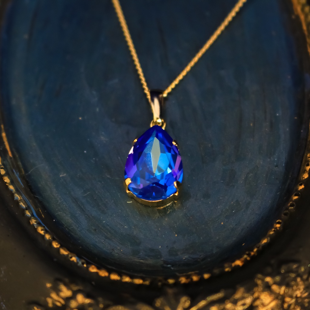 星影のディライトネックレス *ロイヤルブルーディライト* 金具の色が選べます