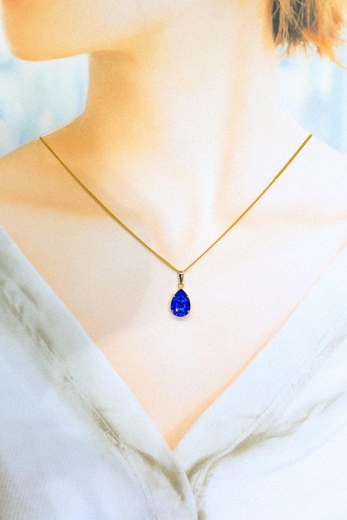 星影のディライトネックレス *ロイヤルブルーディライト* 金具の色が選べます