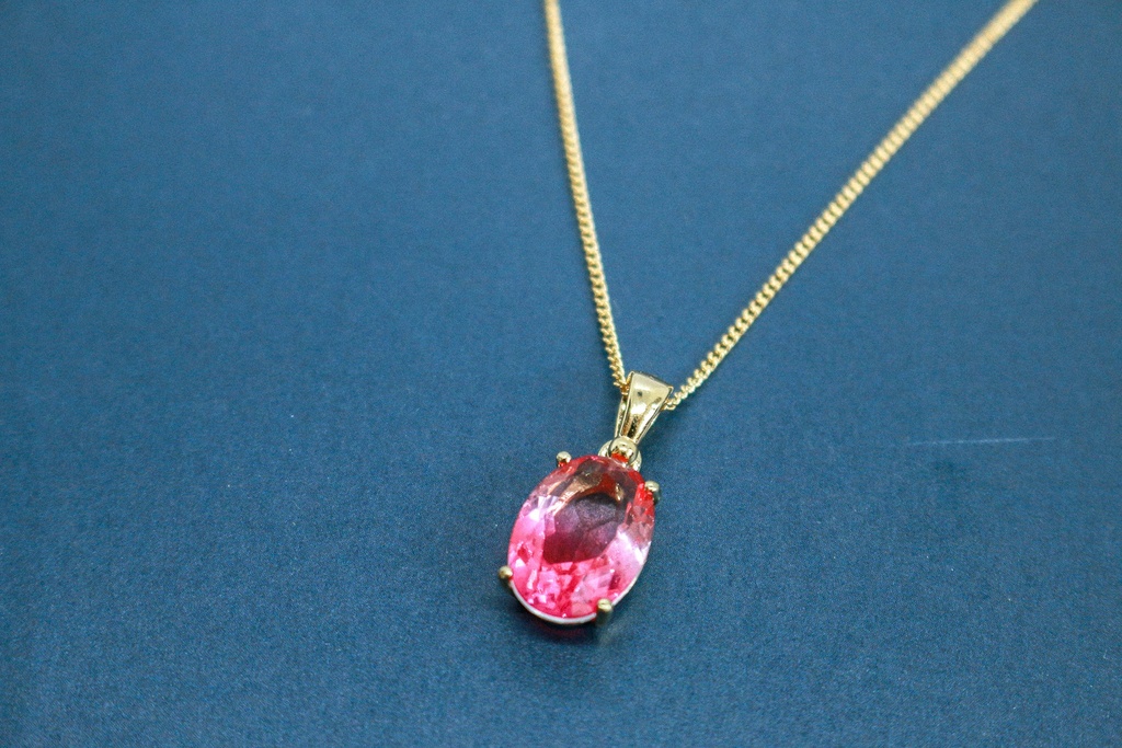 グラデーションガラスのオーバルカットネックレス マゼンダ×ピンク 16kgp使用
