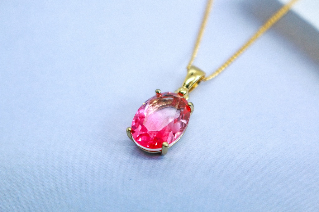 グラデーションガラスのオーバルカットネックレス マゼンダ×ピンク 16kgp使用