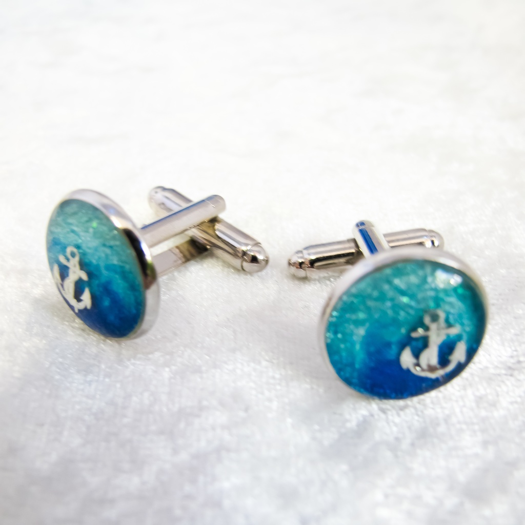 水色マリンのカフスボタン スカイブルー×オーシャンブルー シルバー金具
