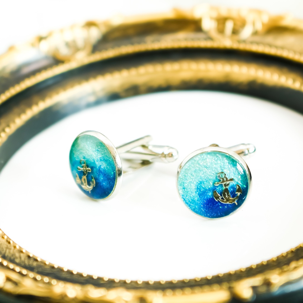 水色マリンのカフスボタン スカイブルー×オーシャンブルー シルバー金具