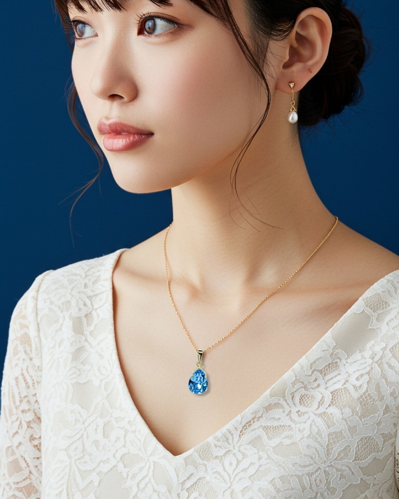 *クリスタルガラスドロップのネックレス アクアマリン*シルバー/ゴールド