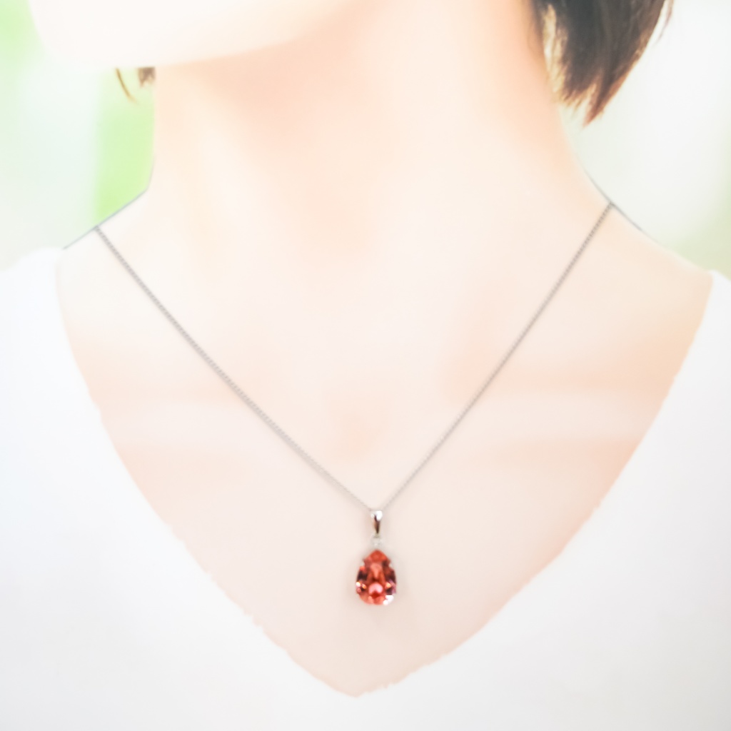 しずくサイズのスワロフスキークリスタルのネックレス ローズピーチ*金具の色が選べます