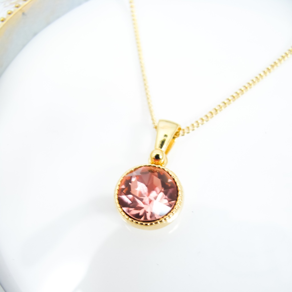 *シンプルなまるいスワロフスキーネックレス ローズピーチ* 金具の色が選べます