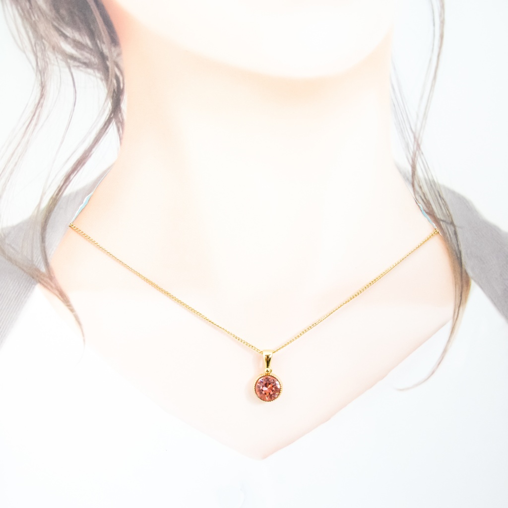 *シンプルなまるいスワロフスキーネックレス ローズピーチ* 金具の色が選べます