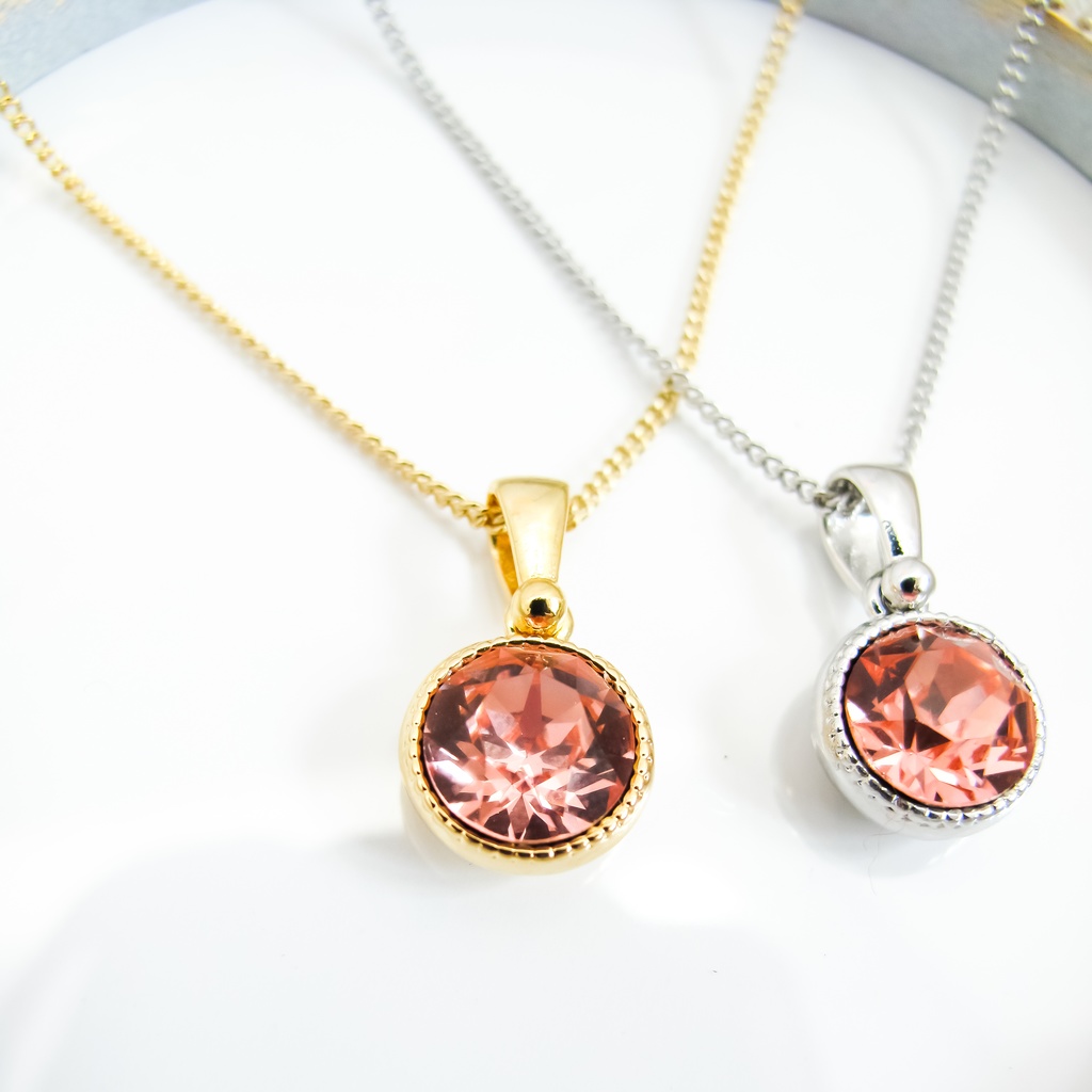 *シンプルなまるいスワロフスキーネックレス ローズピーチ* 金具の色が選べます