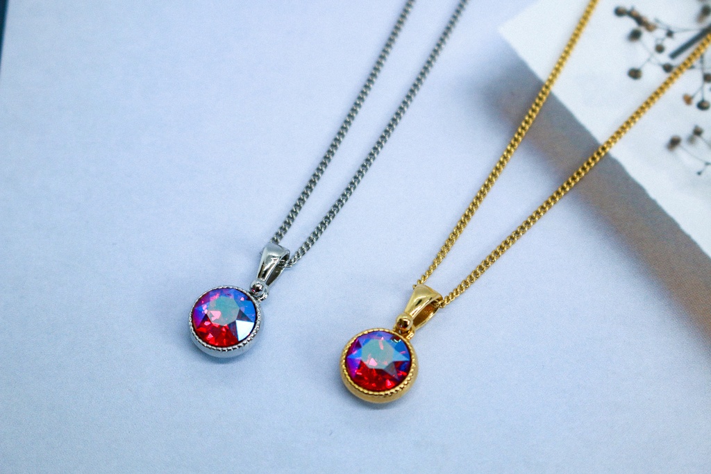 *シンプルなまるいクリスタルガラスのネックレス ライトシャム シマー* 金具の色が選べます