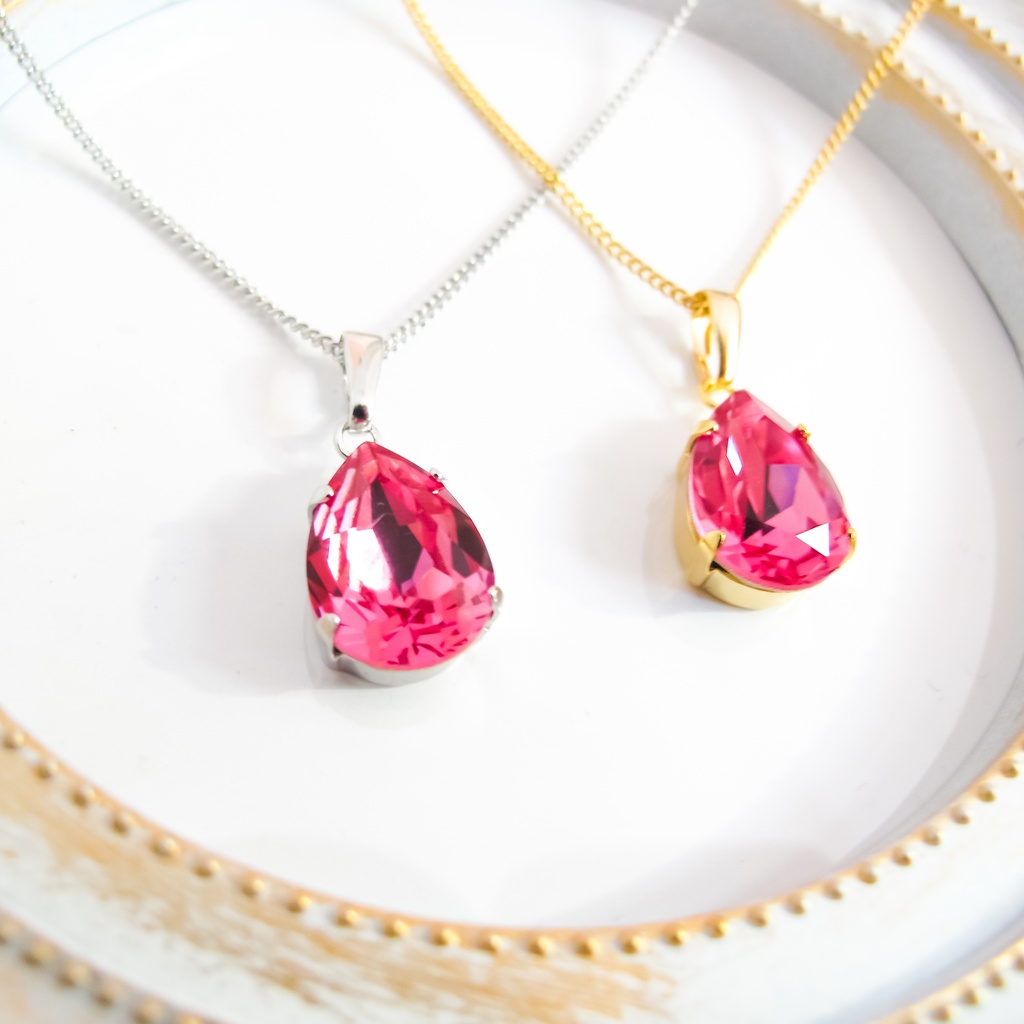 しずくサイズのクリスタルのネックレス ローズ*金具の色が選べます