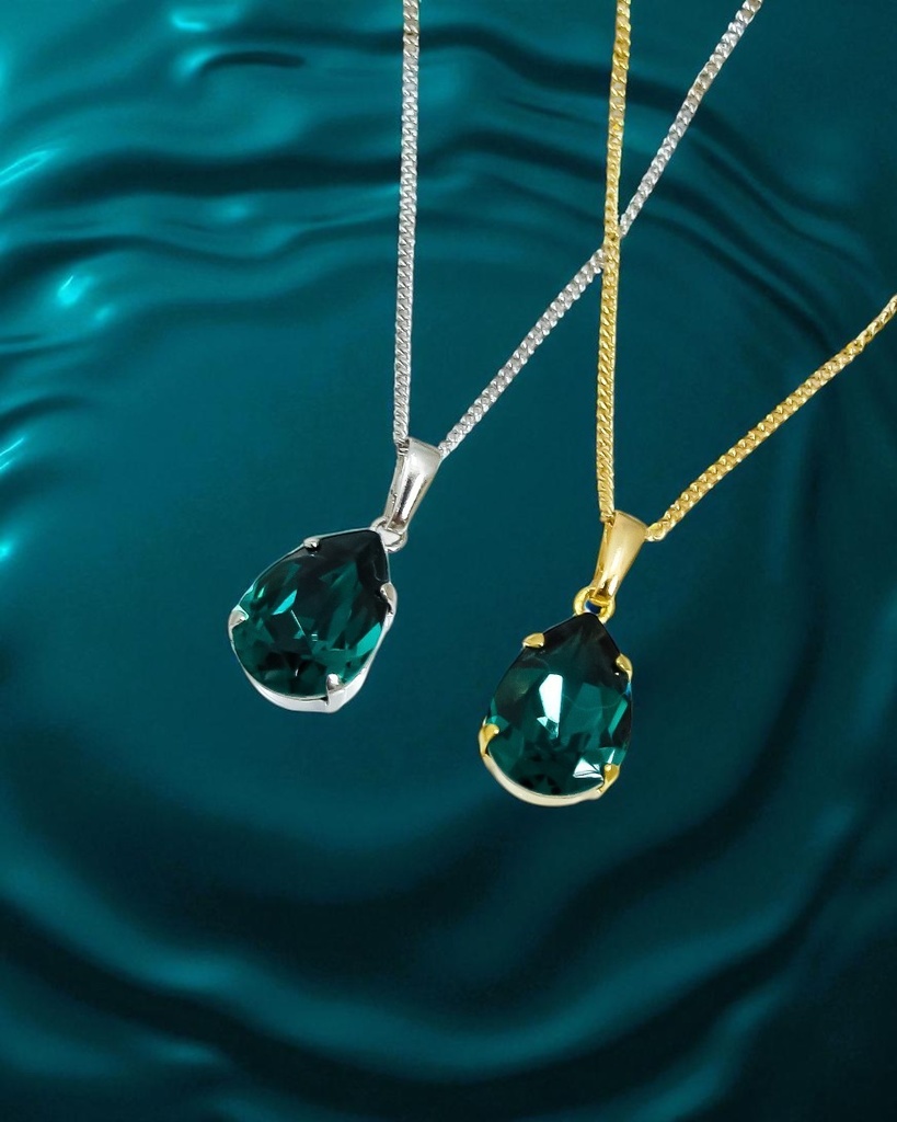 【翠冠のしずく】 オーストリアクリスタルガラスのネックレス~エメラルド~ 金具の色が選べます
