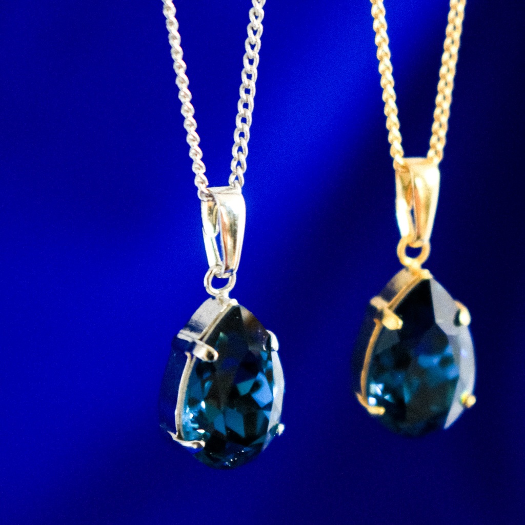 *しずくサイズクリスタルガラスネックレス モンタナ*金具の色が選べます