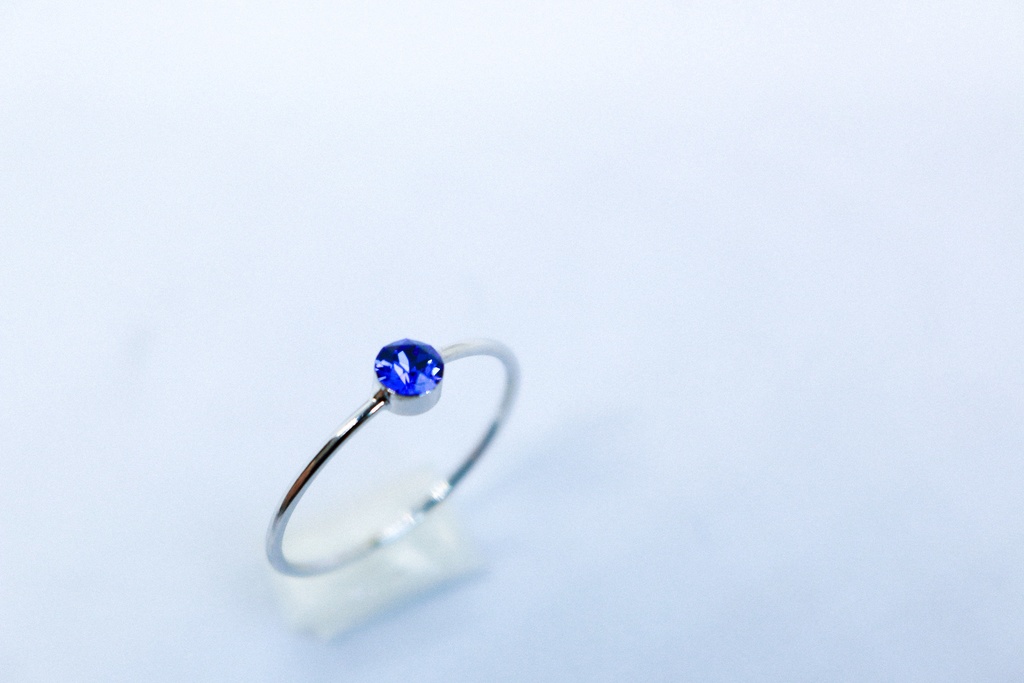 Something　Blue　Ring　～マジェスティックブルー、金具の色が選べます