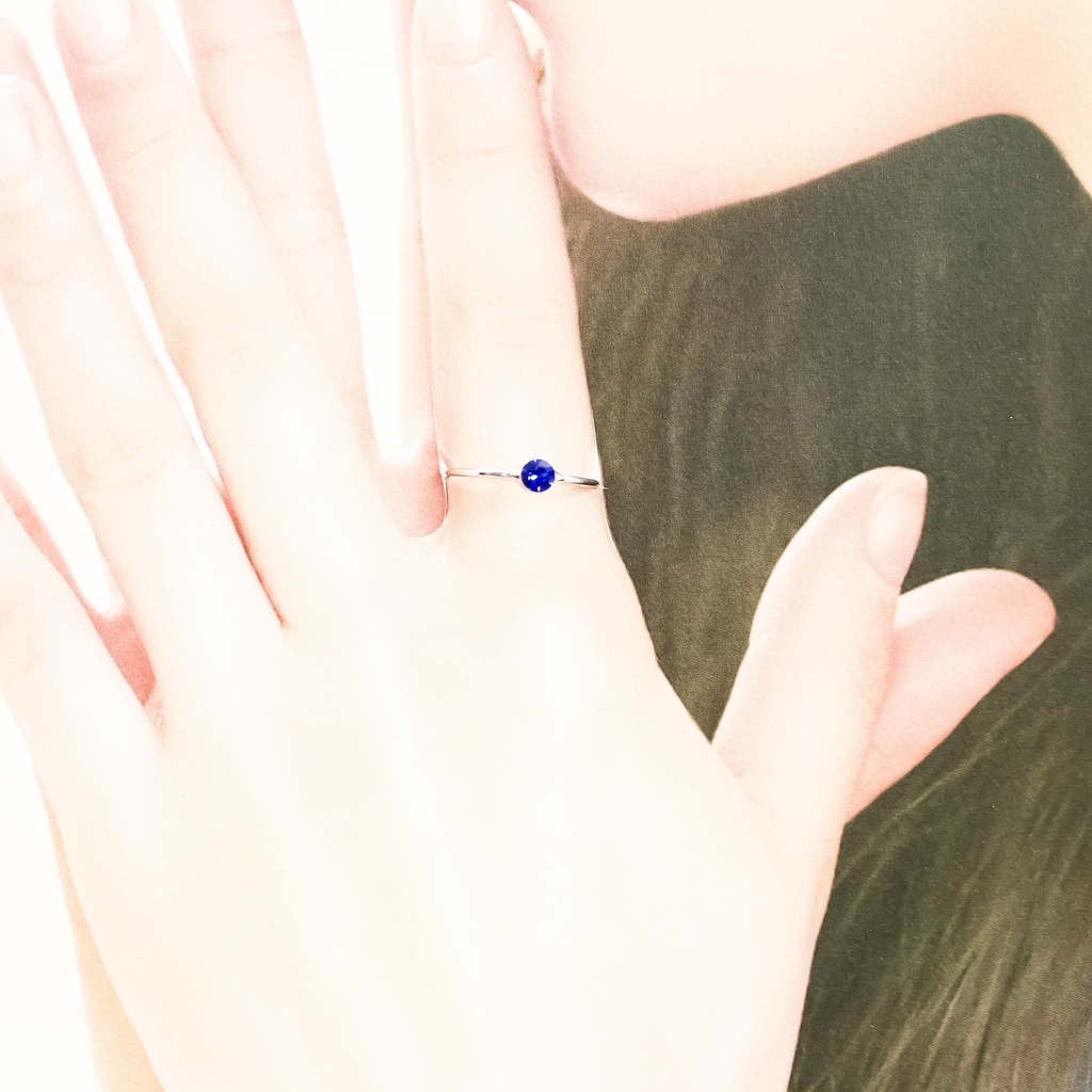 【Ring】永遠の幸せを願う、深い青の輝き ― “サムシングブルー” リング ― 10号&13号金具の色が選べます