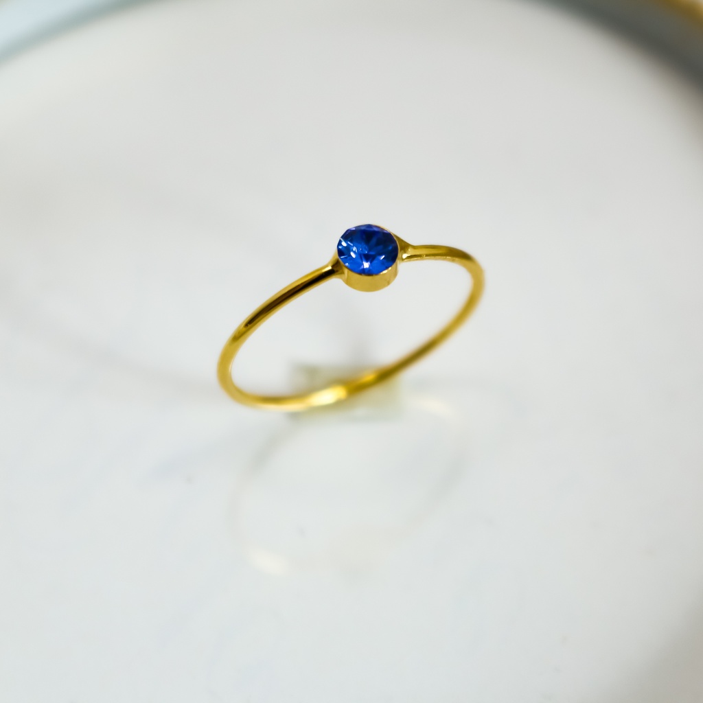 サファイアカラーの シンプルRing 金具の色が選べます