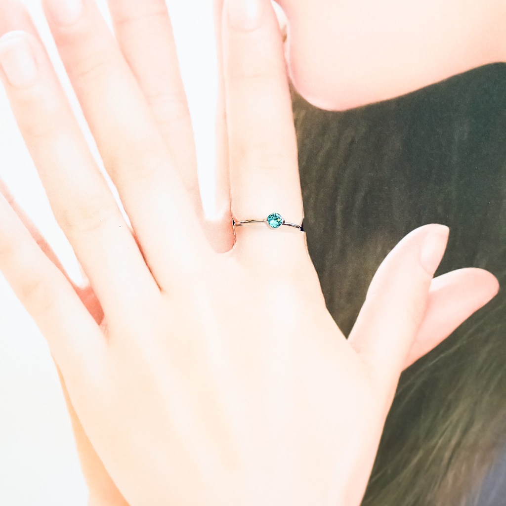 ライトターコイズカラーの シンプルRing 金具の色が選べます