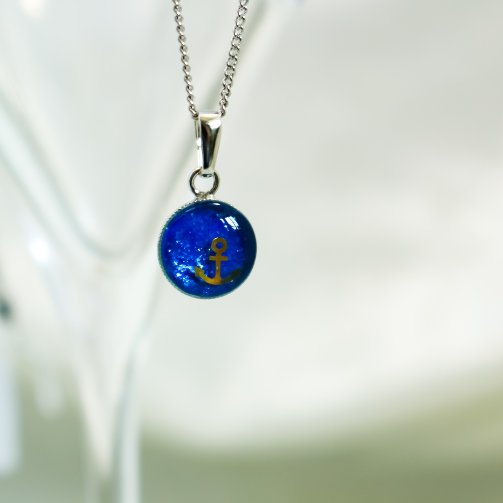OSEAN BLUEのシンプルネックレス アンカー 金具の色が選べます