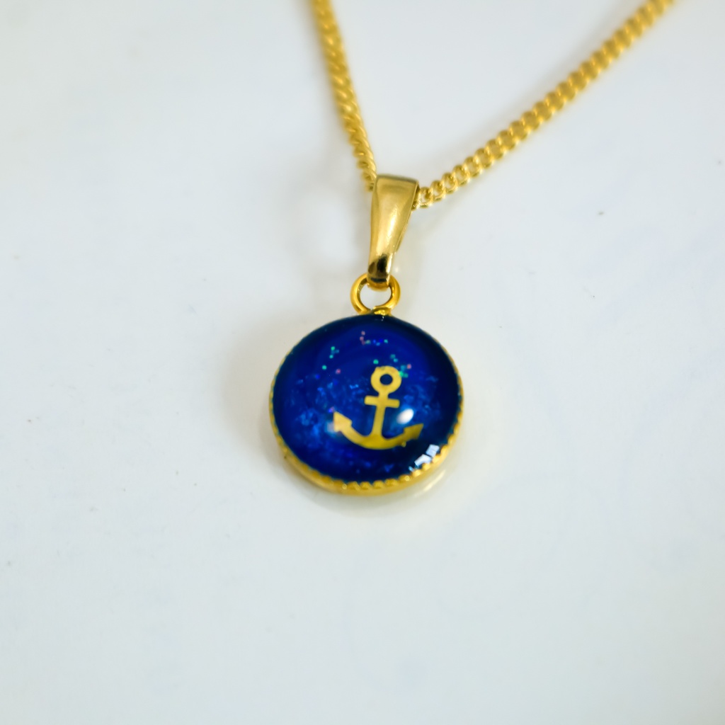 OSEAN BLUEのシンプルネックレス アンカー 金具の色が選べます