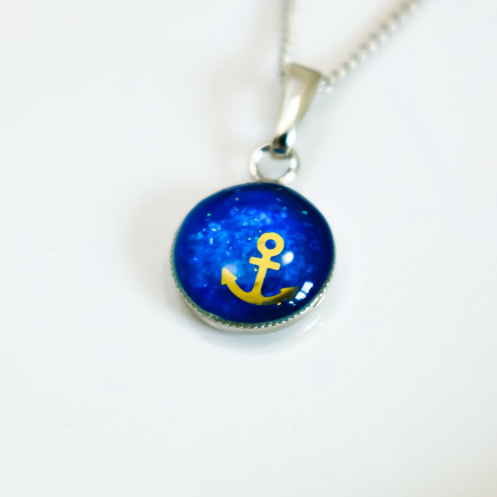 OSEAN BLUEのシンプルネックレス アンカー 金具の色が選べます