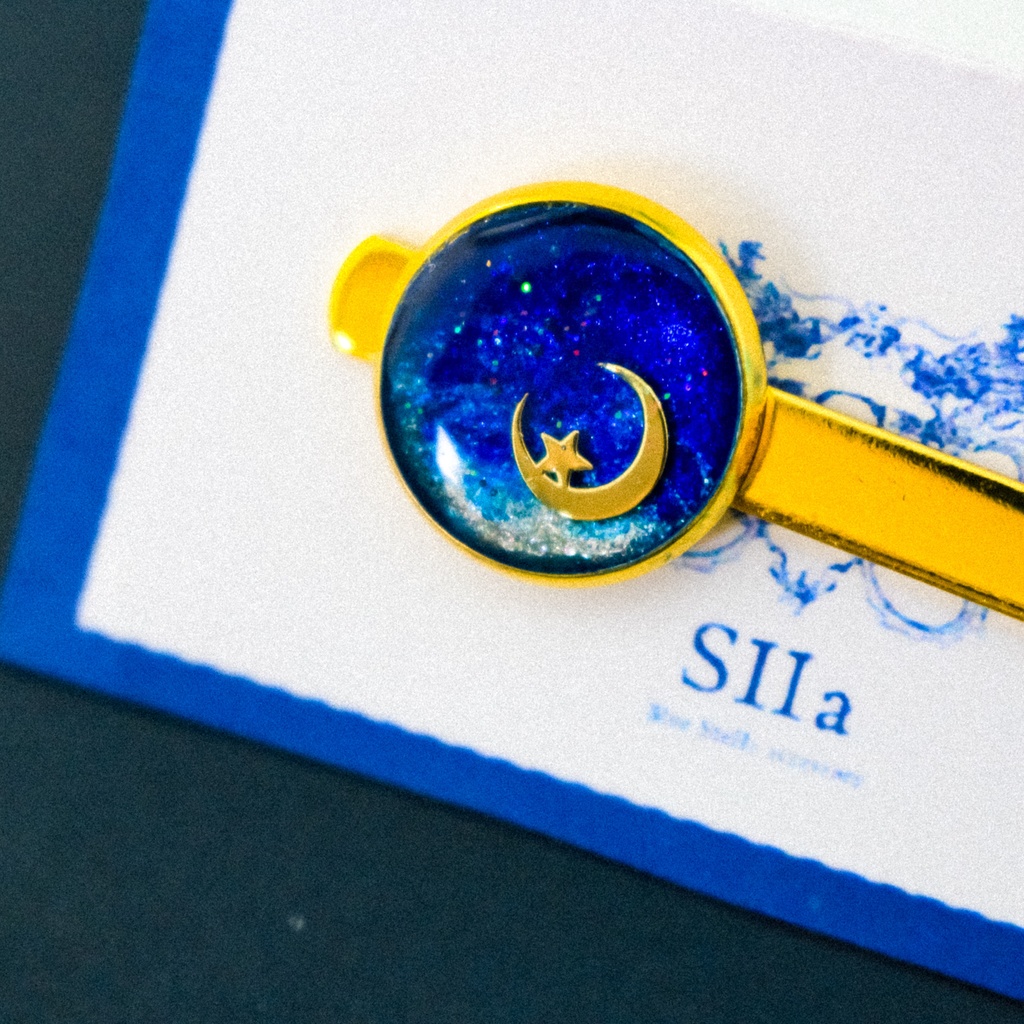 女性用ネクタイピン 青い月 オーシャンブルー シャンパンゴールド ゴールド金具 S11a Booth