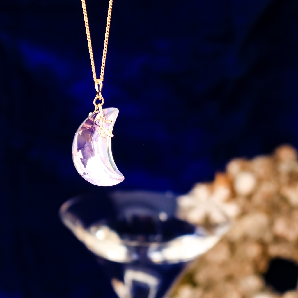 クリスタルラベンダームーンのネックレス 金具の色が選べます