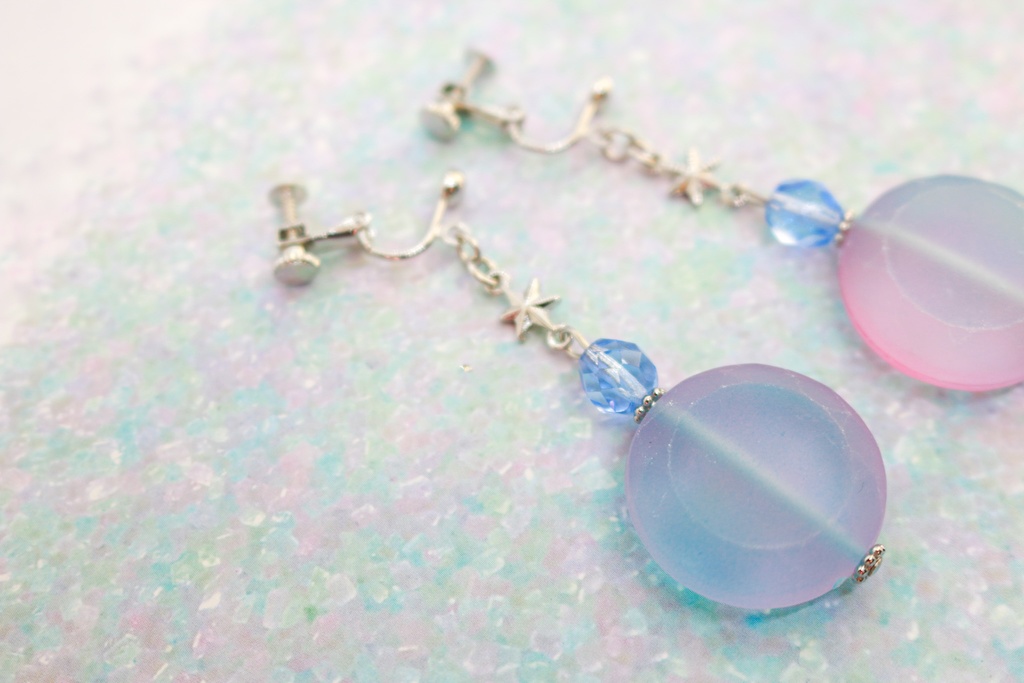 キャンディカラーのStar Piace ピンク×スカイブルー イヤリング変更可能