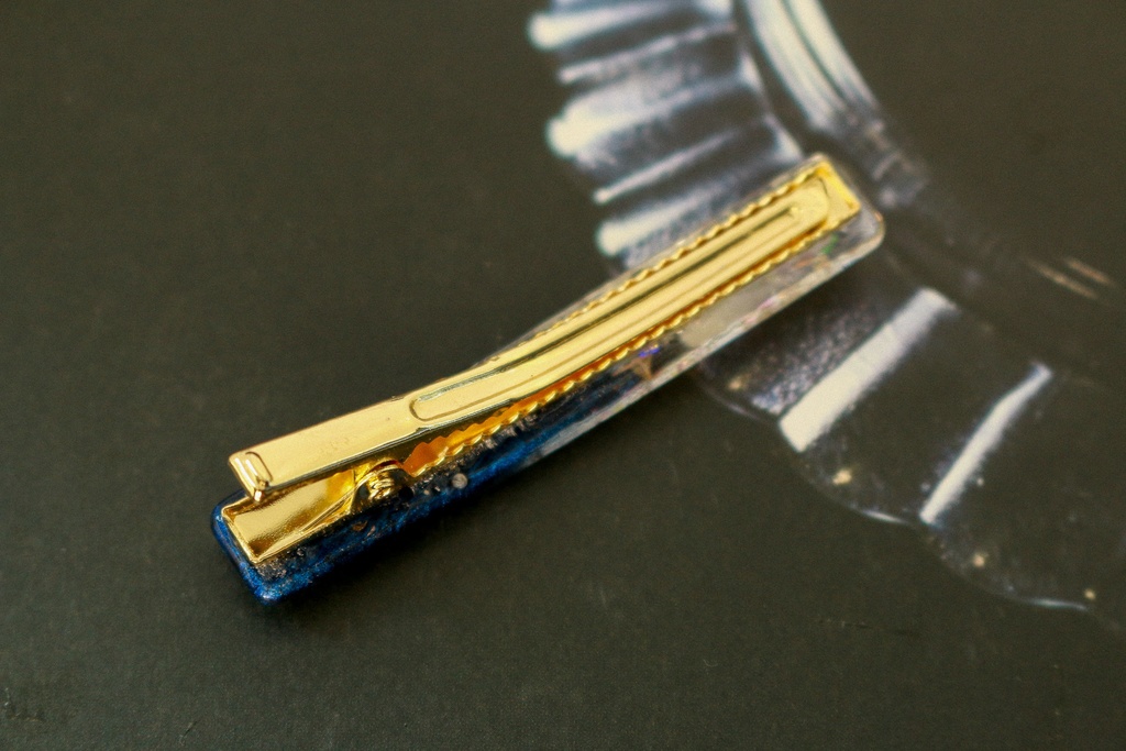 ヘアクリップ~深夜の雪~ ゴールド金具