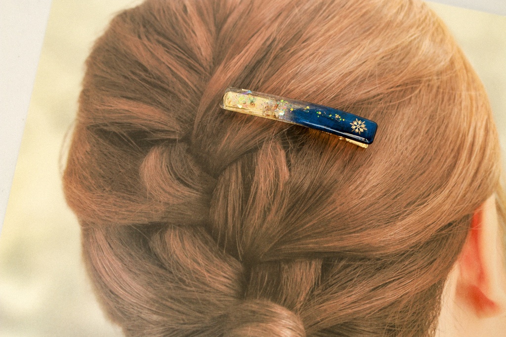 ヘアクリップ~深夜の雪~ ゴールド金具