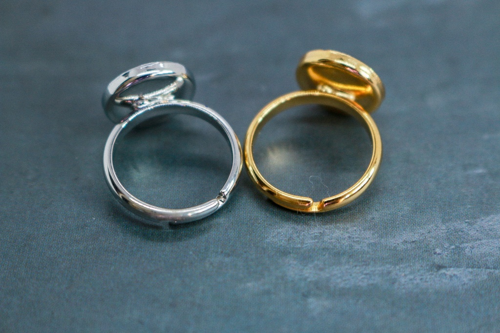三日月夜のRing(フリー) ネイビー×オーシャンブルー 金具の色が選べます