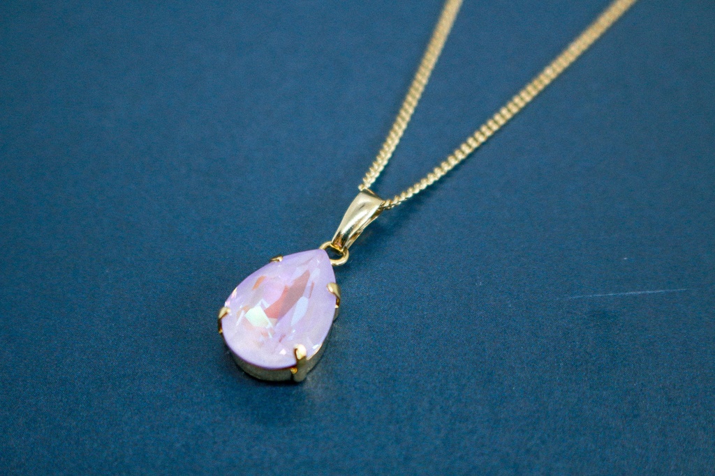 【春カラー】 オーストリアクリスタルガラスのペアシェイプカットネックレス ~ラベンダーディライト~金具の色が選べます