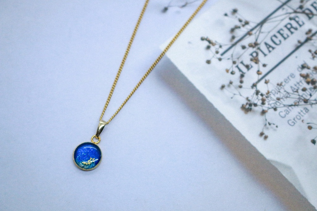 流れ星のネックレス オーシャンブルー×シャンパンゴールド ゴールド金具
