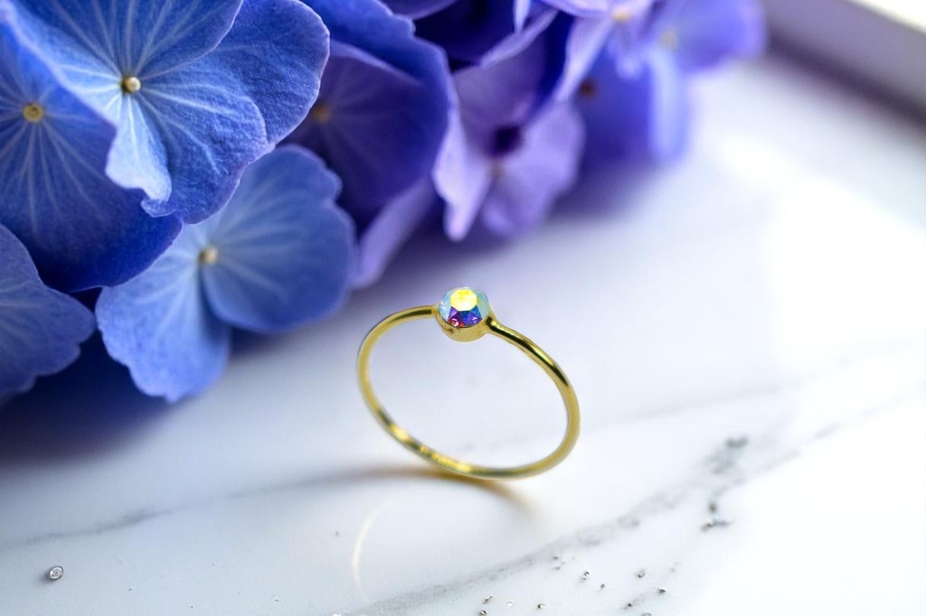 【Ring】闇を払い夜明けを告げるAurora Ring - オーロラの輝きを指先に 10号&13号金具の色が選べます