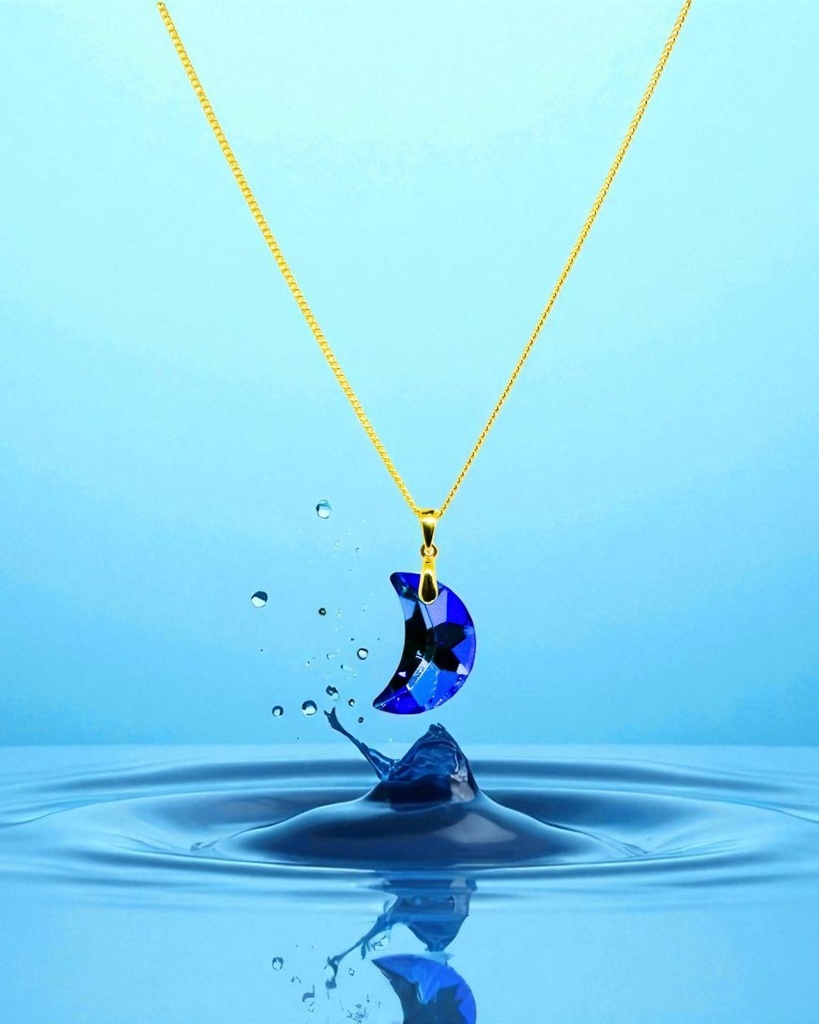 【青の境界】クリスタルガラスのBlue Moonネックレス 金具の色が選べます