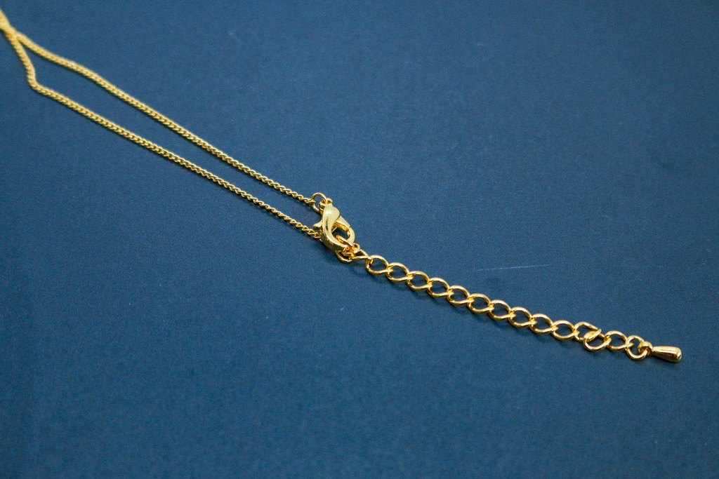 【青の境界】クリスタルガラスのBlue Moonネックレス 金具の色が選べます