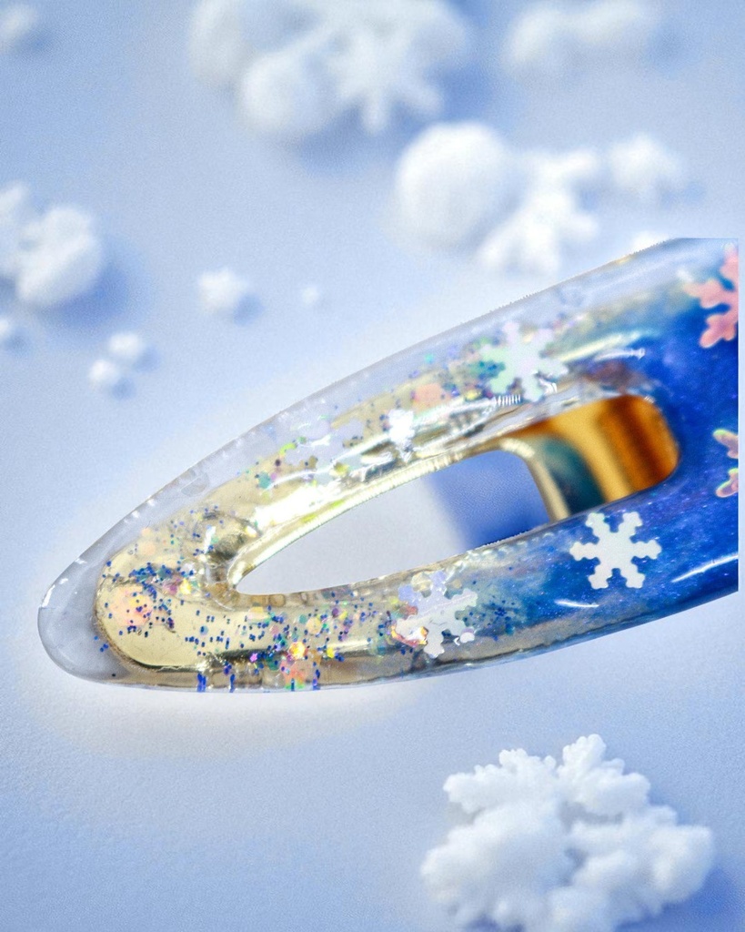 【蒼氷の記憶— ドラゴニックブルーの雪の結晶クリップ】 ドラゴニックブルー×クリア ゴールド金具