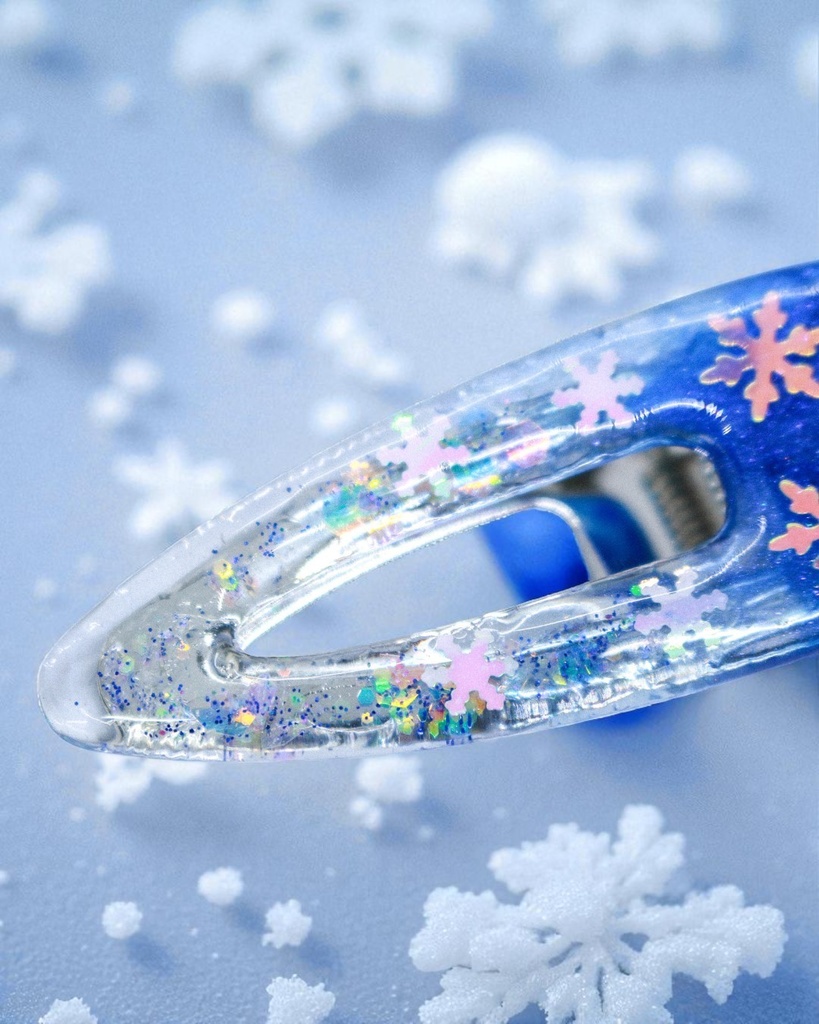 【銀霜の祈り — ドラゴニックブルーの雪の結晶クリップ】ドラゴニックブルー×クリア シルバー金具