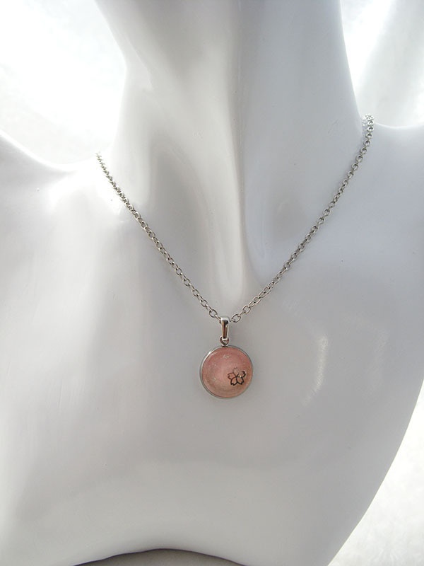 ちいさなまるいネックレス さくら