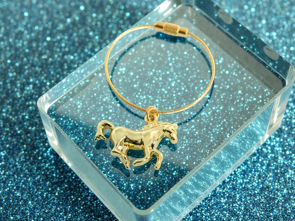 【丙午の守】ワイヤーキーホルダー　ゴールド