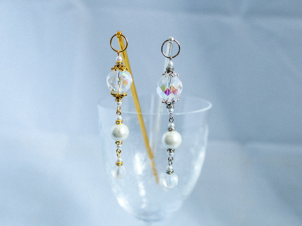 「光彩のかんざし」チェコガラスのかんざし オーロラ×ホワイト *金具の色が選べます